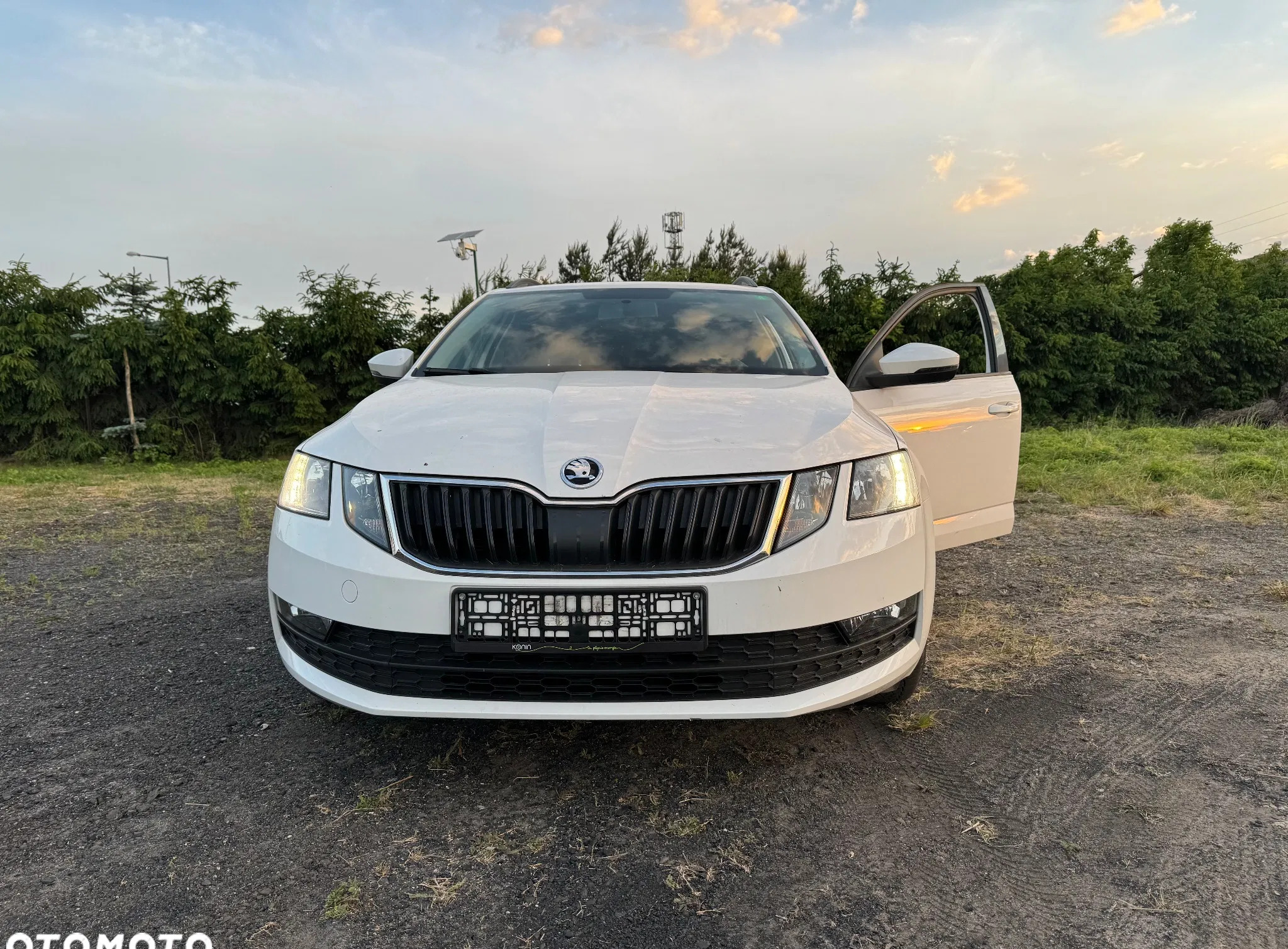 wielkopolskie Skoda Octavia cena 37999 przebieg: 170000, rok produkcji 2018 z Lubień Kujawski